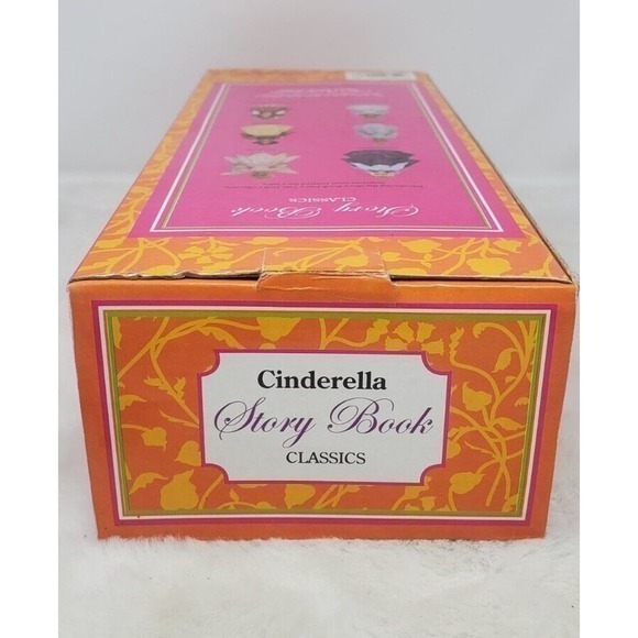 Disney Cinderella Story Book Classics Doll KB Toys Vintage NIB RARE - Picture 3 of 6